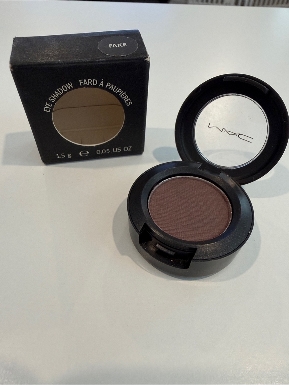 MAC Eye Shadow - Fake (Satin) | Vintage Early 2000s MAC NIB